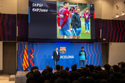 Játékosaink és a világ minden tájáról érkező társaik találkozhattak Barcelonában